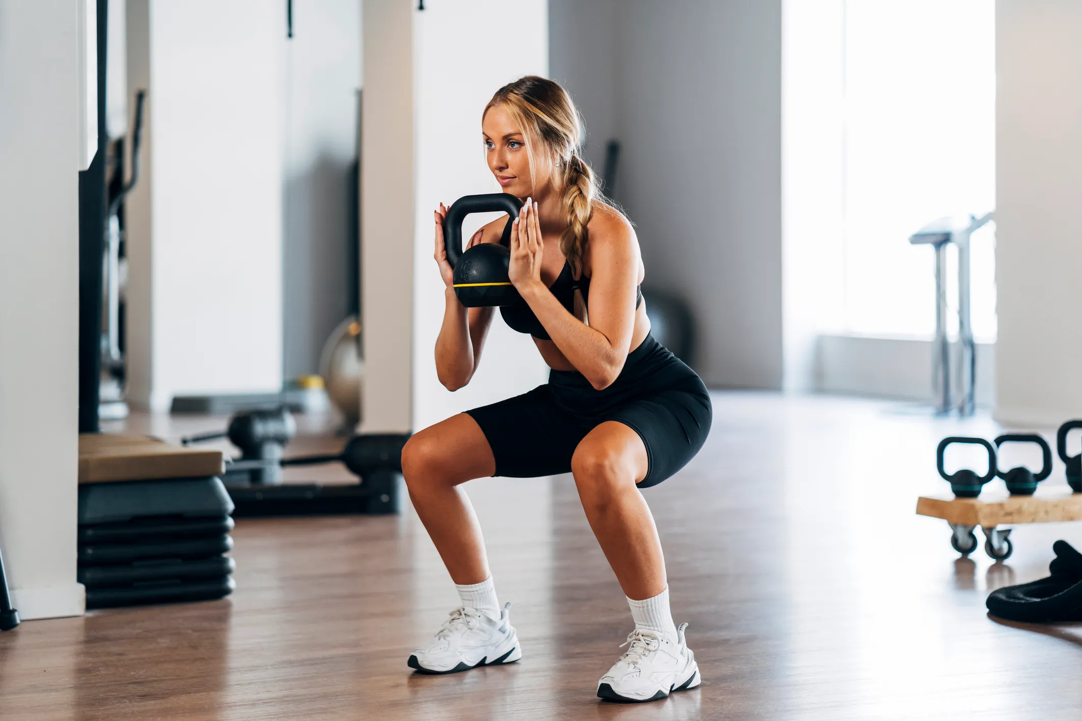 Kettlebell Swings: The Ultimate Full-Body Workout Perfect For All Fitness Levels!