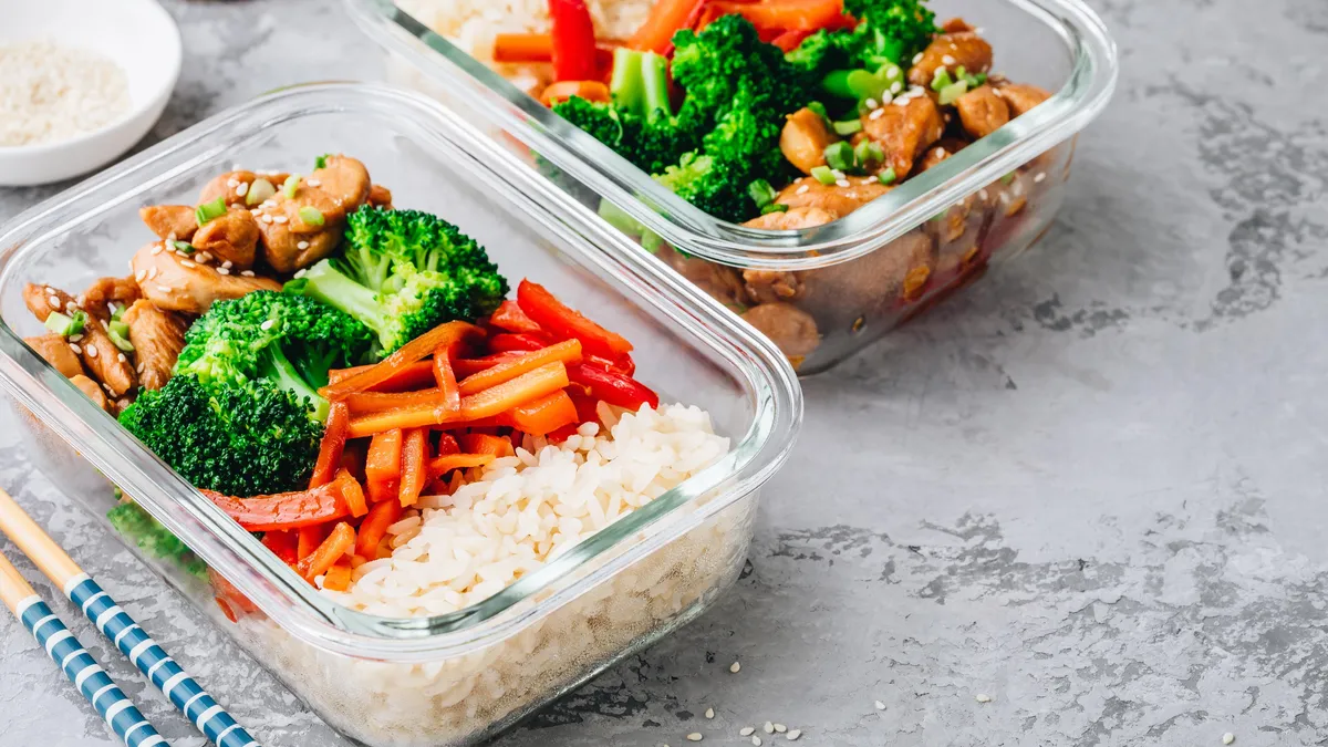 Meal Planning for Athletes: Preparing Weekly Menus to Reach Your Fitness Goals